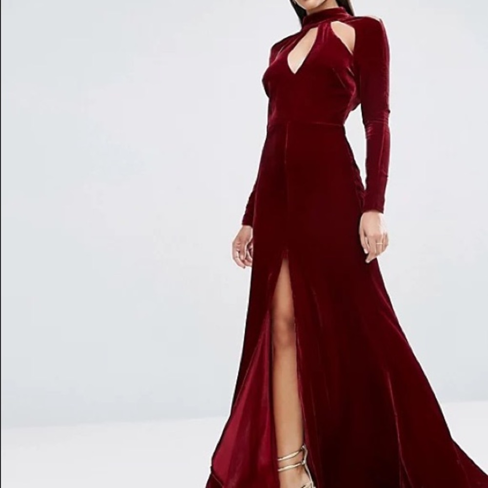 ISO ASOS RED CARPET Velvet Keyhole Fishtail Maxi Dress